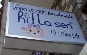 làm biển hộp đèn